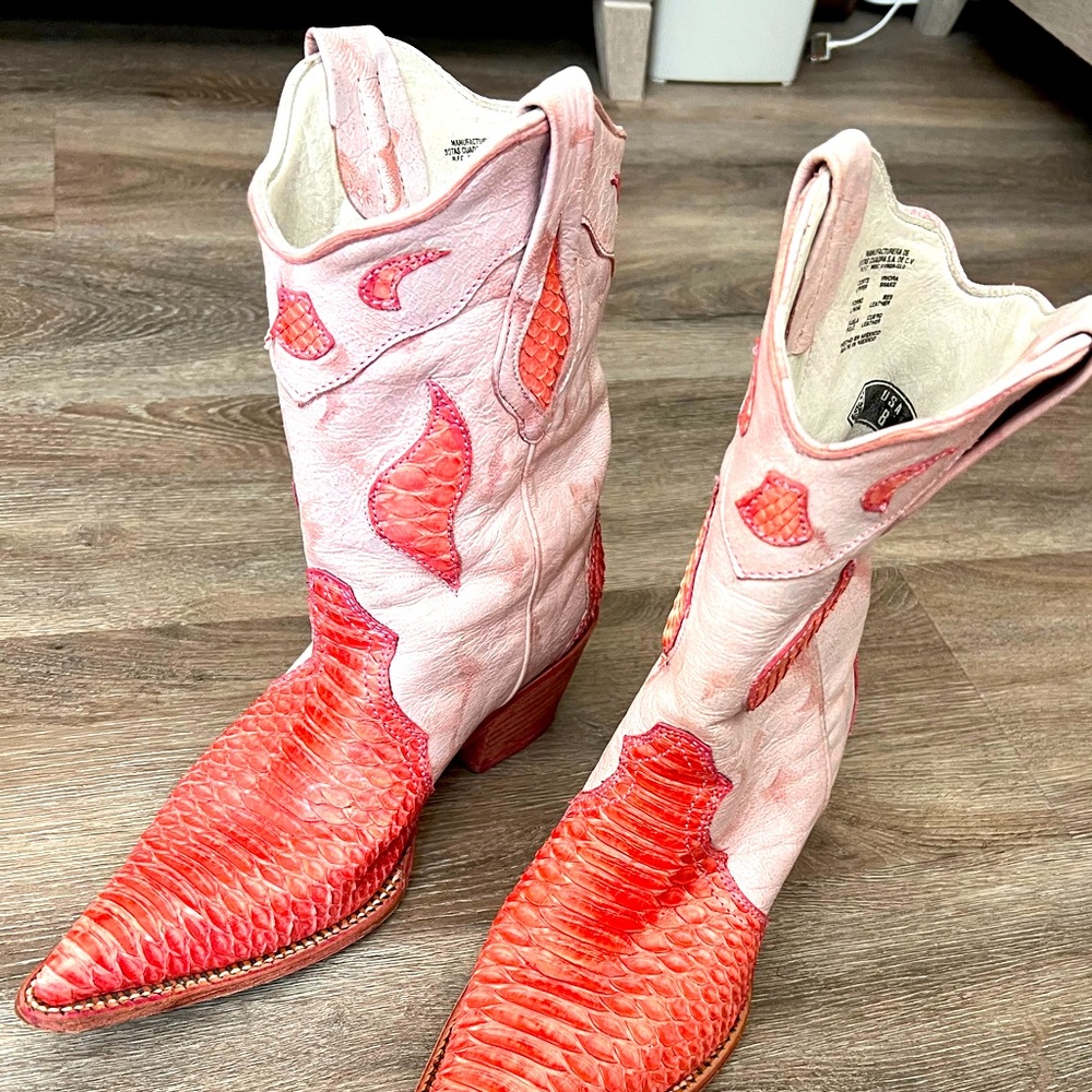 Cuadra women’s cowboy boots - size 8